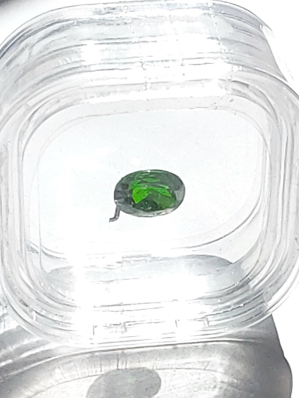 JTV Green Oval Cut Gemstone (1.75 CT)